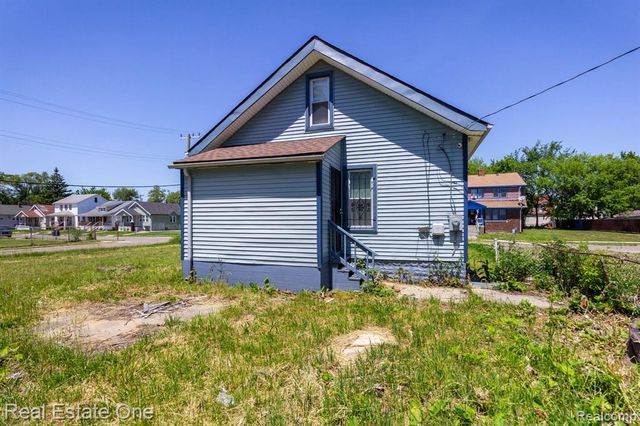 6427 Linsdale Street, Detroit, MI 48204
