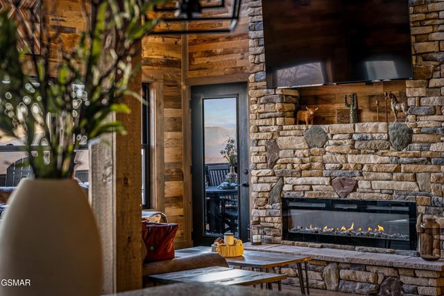 2130 Ross Way, Sevierville, TN 37876