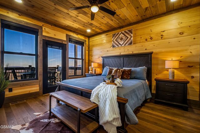 2130 Ross Way, Sevierville, TN 37876