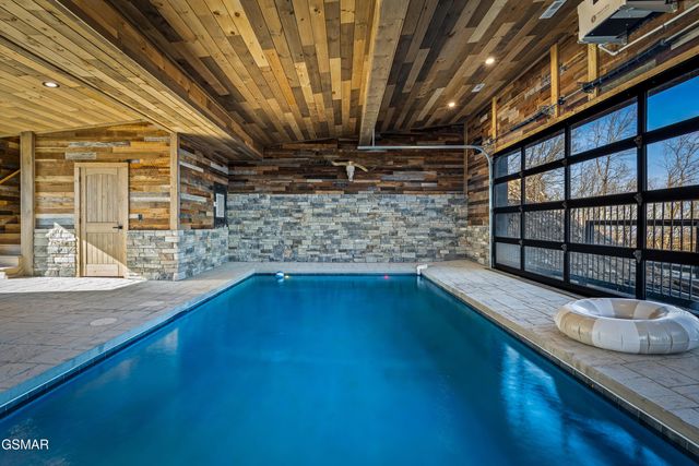 2130 Ross Way, Sevierville, TN 37876