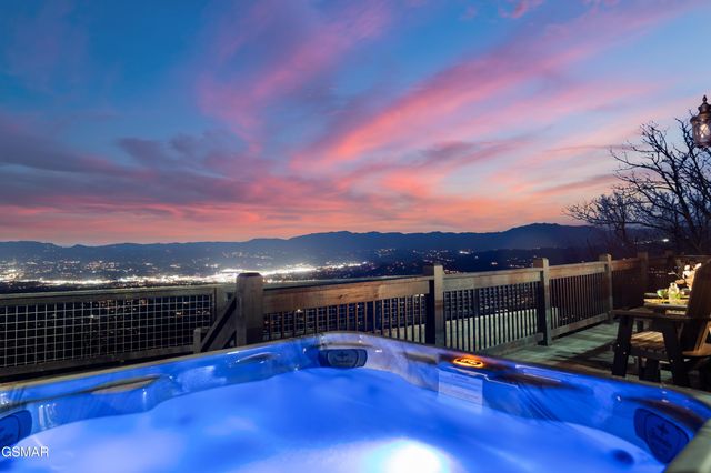 2130 Ross Way, Sevierville, TN 37876