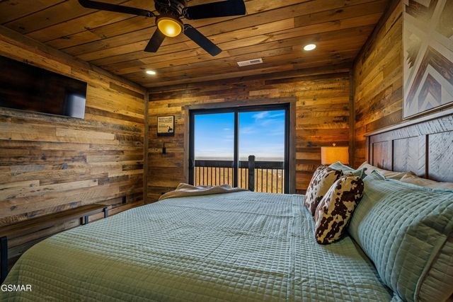 2130 Ross Way, Sevierville, TN 37876