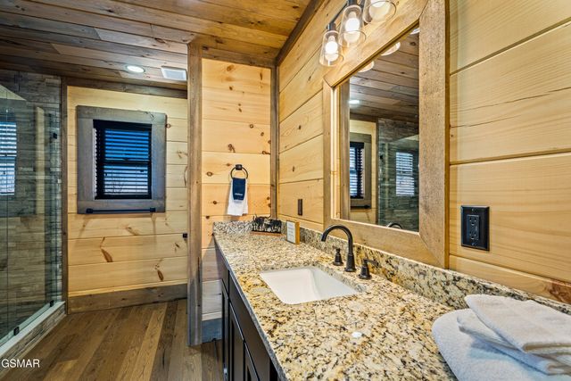 2130 Ross Way, Sevierville, TN 37876