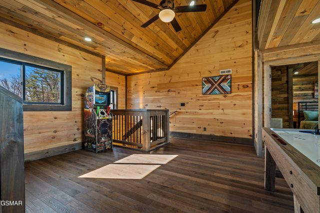 2130 Ross Way, Sevierville, TN 37876