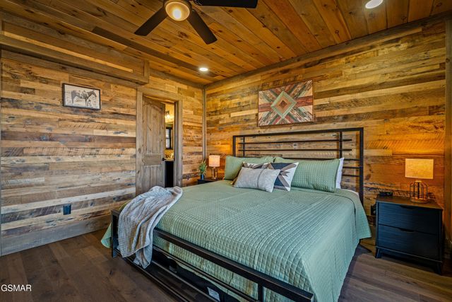 2130 Ross Way, Sevierville, TN 37876