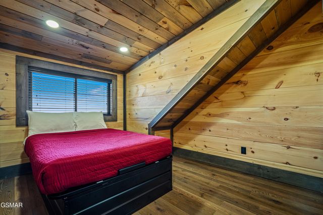 2130 Ross Way, Sevierville, TN 37876