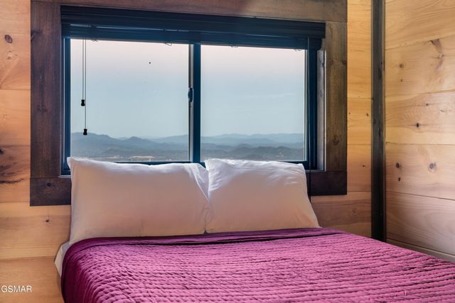 2130 Ross Way, Sevierville, TN 37876