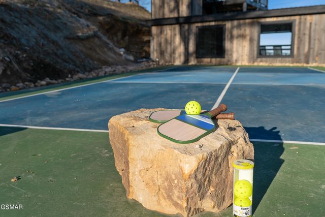 2130 Ross Way, Sevierville, TN 37876