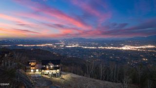 2130 Ross Way, Sevierville, TN 37876