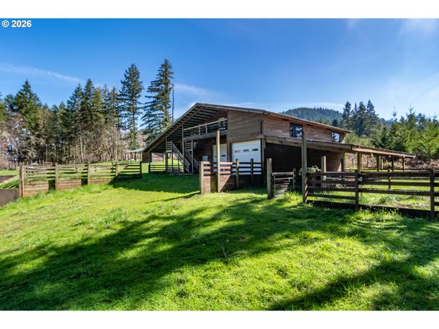 4890 HENDERER Rd, Elkton, OR 97436