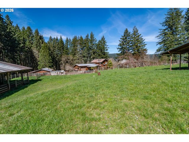 4890 HENDERER Rd, Elkton, OR 97436