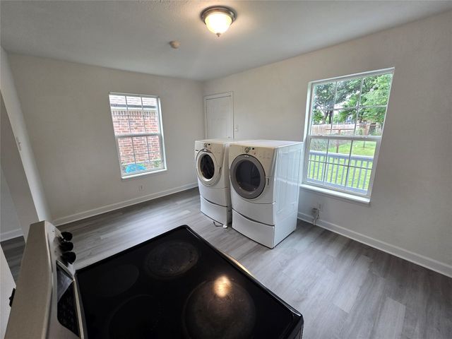 5010 Sunshine Drive, Fort Worth, TX 76105