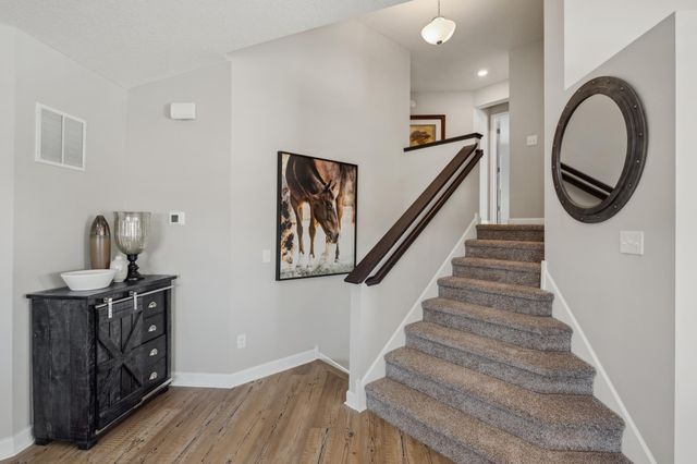 10870 Henslowe Avenue S, Cottage Grove, MN 55016