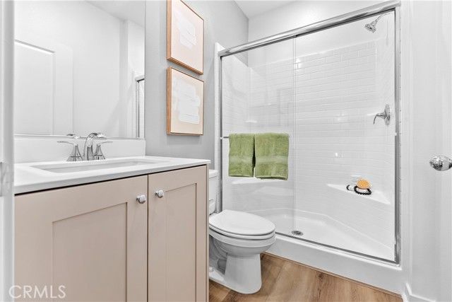 9423 N Sepulveda Blvd. 3, North Hills (los Angeles), CA 91343