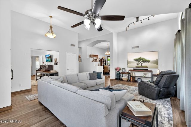 1881 E COMMERCE Avenue, Gilbert, AZ 85234
