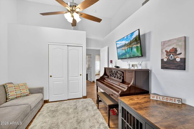 1881 E COMMERCE Avenue, Gilbert, AZ 85234