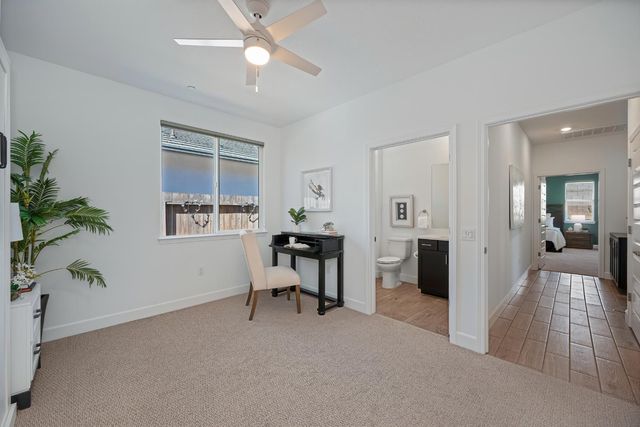 4520 Trout Lily Ln, Roseville, CA 95747