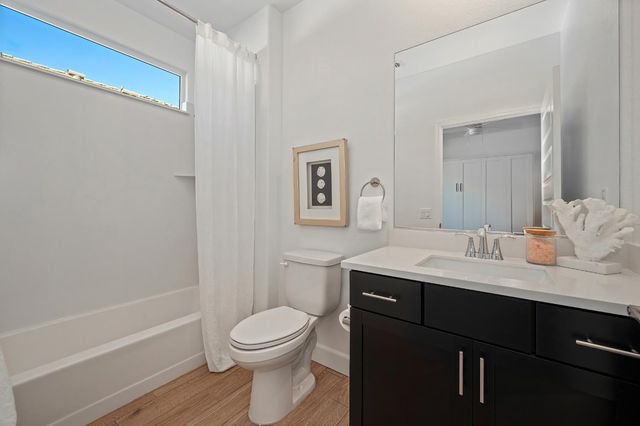 4520 Trout Lily Ln, Roseville, CA 95747
