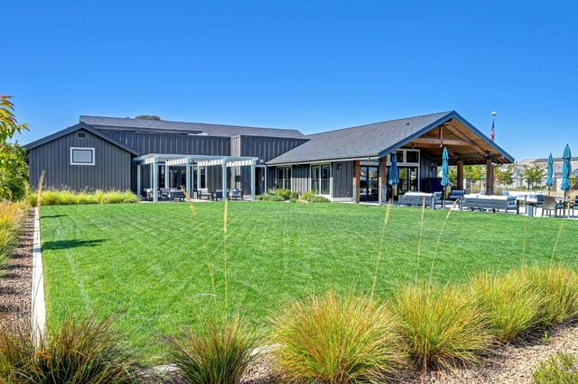 4520 Trout Lily Ln, Roseville, CA 95747