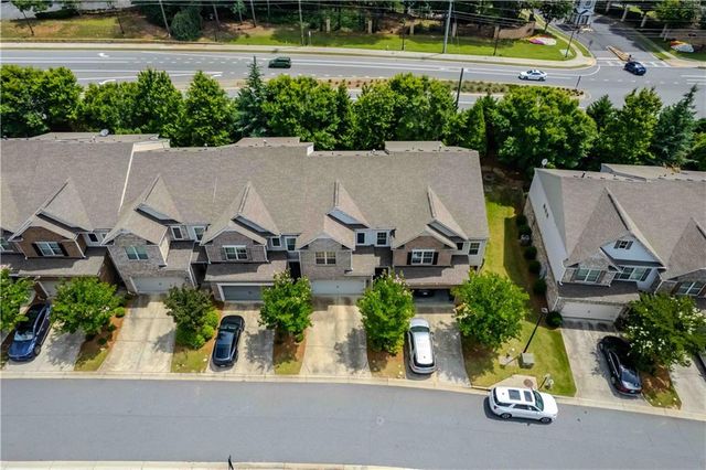 11661 Davenport Lane, Alpharetta, GA 30005