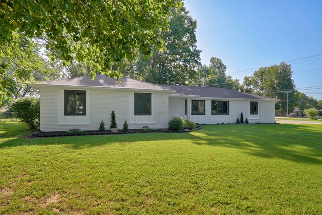 5754 S Fair Oak Road, Springfield, MO 65810