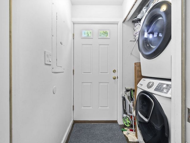 93 Governor Winthrop 7A, Somerville, MA 02145