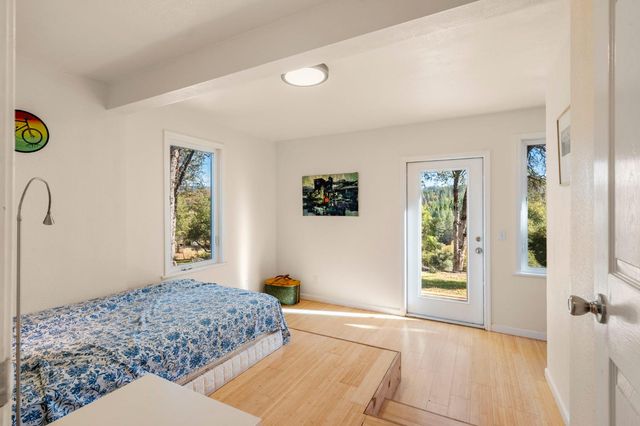 7123 Swiss Ranch Rd, Mountain Ranch, CA 95246