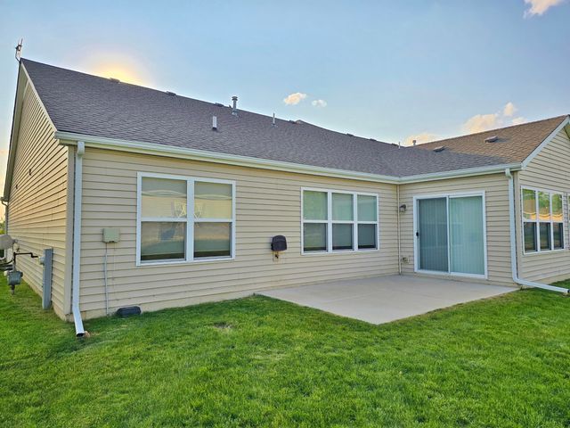 10213 Robinson Court, Dyer, IN 46311