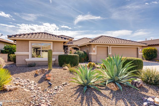 2630 E Genevieve Way, Green Valley, AZ 85614