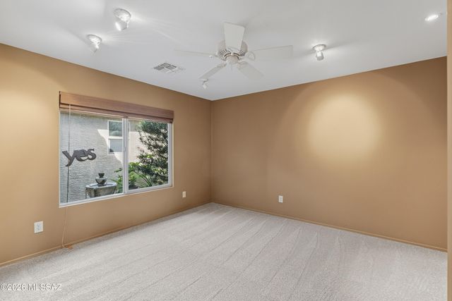 2630 E Genevieve Way, Green Valley, AZ 85614