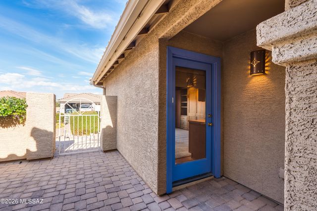 2630 E Genevieve Way, Green Valley, AZ 85614