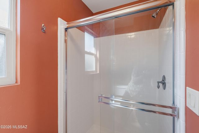 2630 E Genevieve Way, Green Valley, AZ 85614