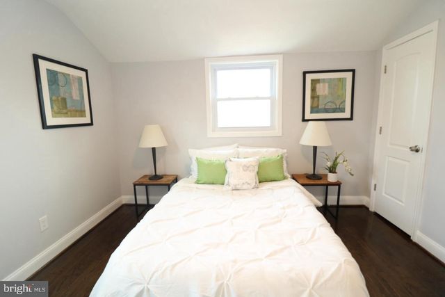 702 71ST AVE, Capitol Heights, MD 20743