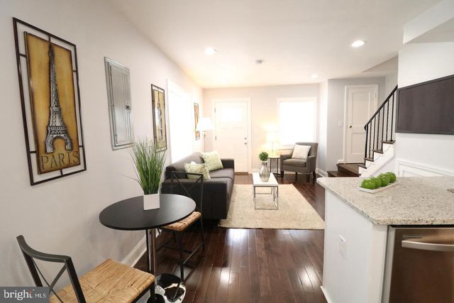 702 71ST AVE, Capitol Heights, MD 20743