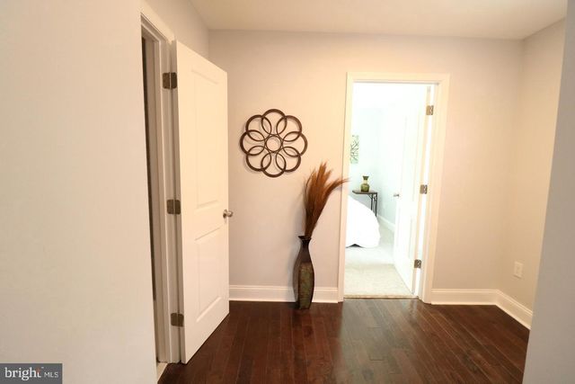 702 71ST AVE, Capitol Heights, MD 20743