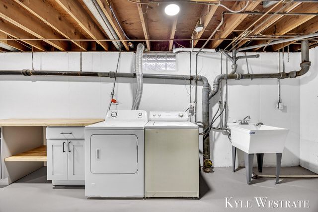 3349 Chevy Chase Street NE, Grand Rapids, MI 49546