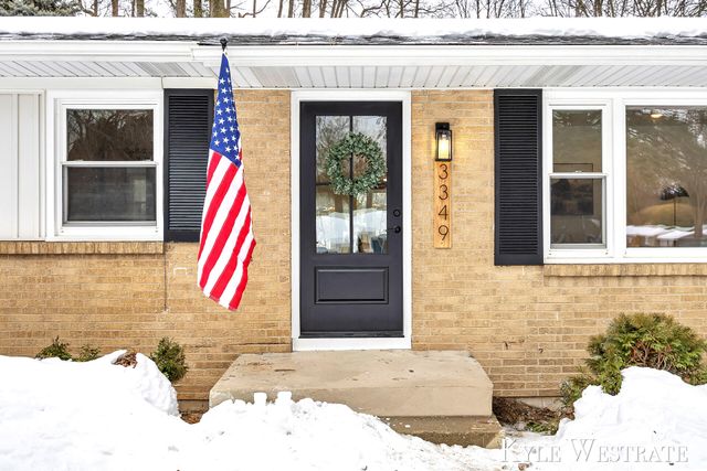 3349 Chevy Chase Street NE, Grand Rapids, MI 49546