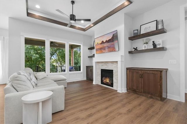 1161 SW Whitby Drive, Lee's Summit, MO 64083