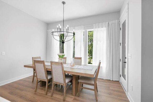 1161 SW Whitby Drive, Lee's Summit, MO 64083