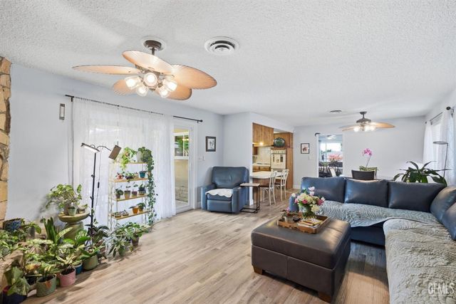 3708 Harmony Drive, Bakersfield, CA 93306