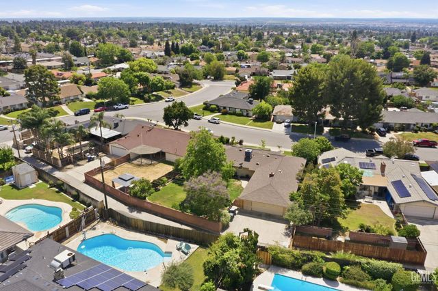 3708 Harmony Drive, Bakersfield, CA 93306