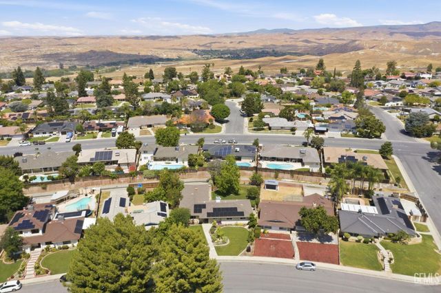 3708 Harmony Drive, Bakersfield, CA 93306