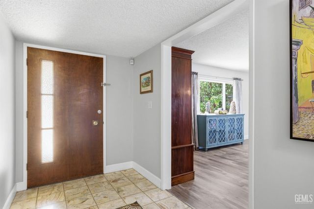 3708 Harmony Drive, Bakersfield, CA 93306