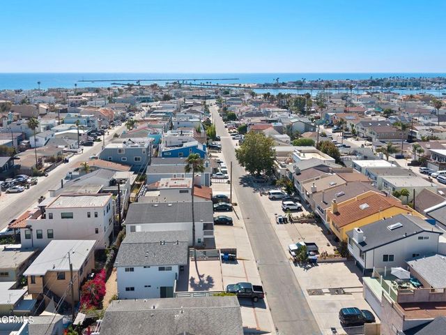 2425 Panama Drive, Oxnard, CA 93035