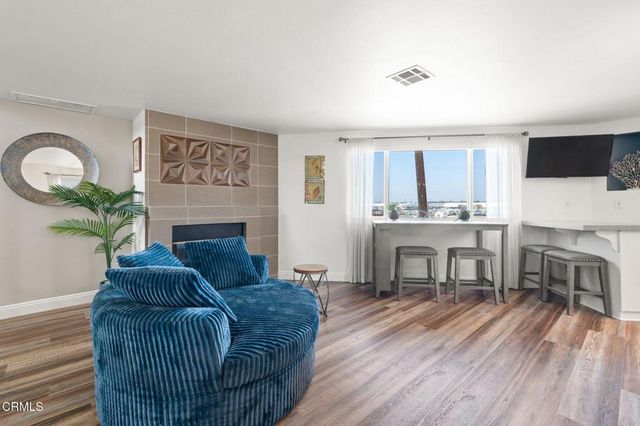 2425 Panama Drive, Oxnard, CA 93035