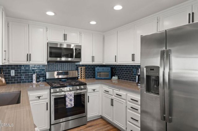 2425 Panama Drive, Oxnard, CA 93035