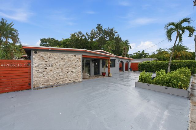 2616 NE 6th Avenue, Wilton Manors, FL 33334