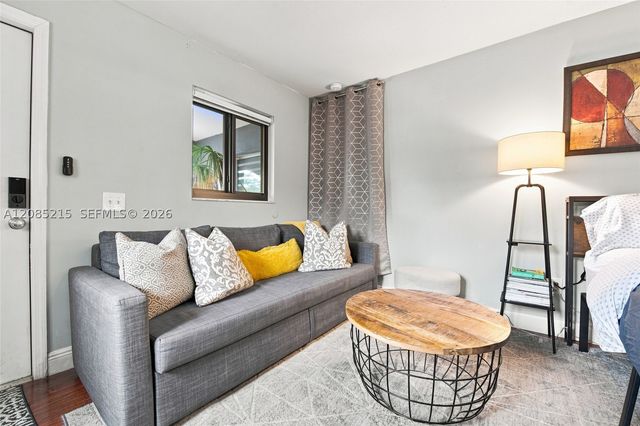 2616 NE 6th Avenue, Wilton Manors, FL 33334