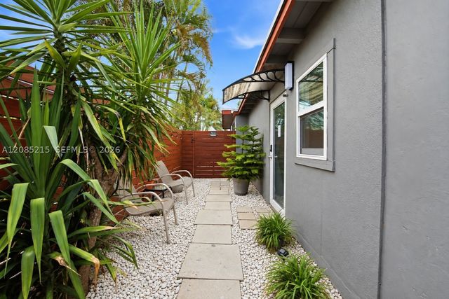 2616 NE 6th Avenue, Wilton Manors, FL 33334