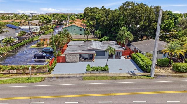 2616 NE 6th Avenue, Wilton Manors, FL 33334